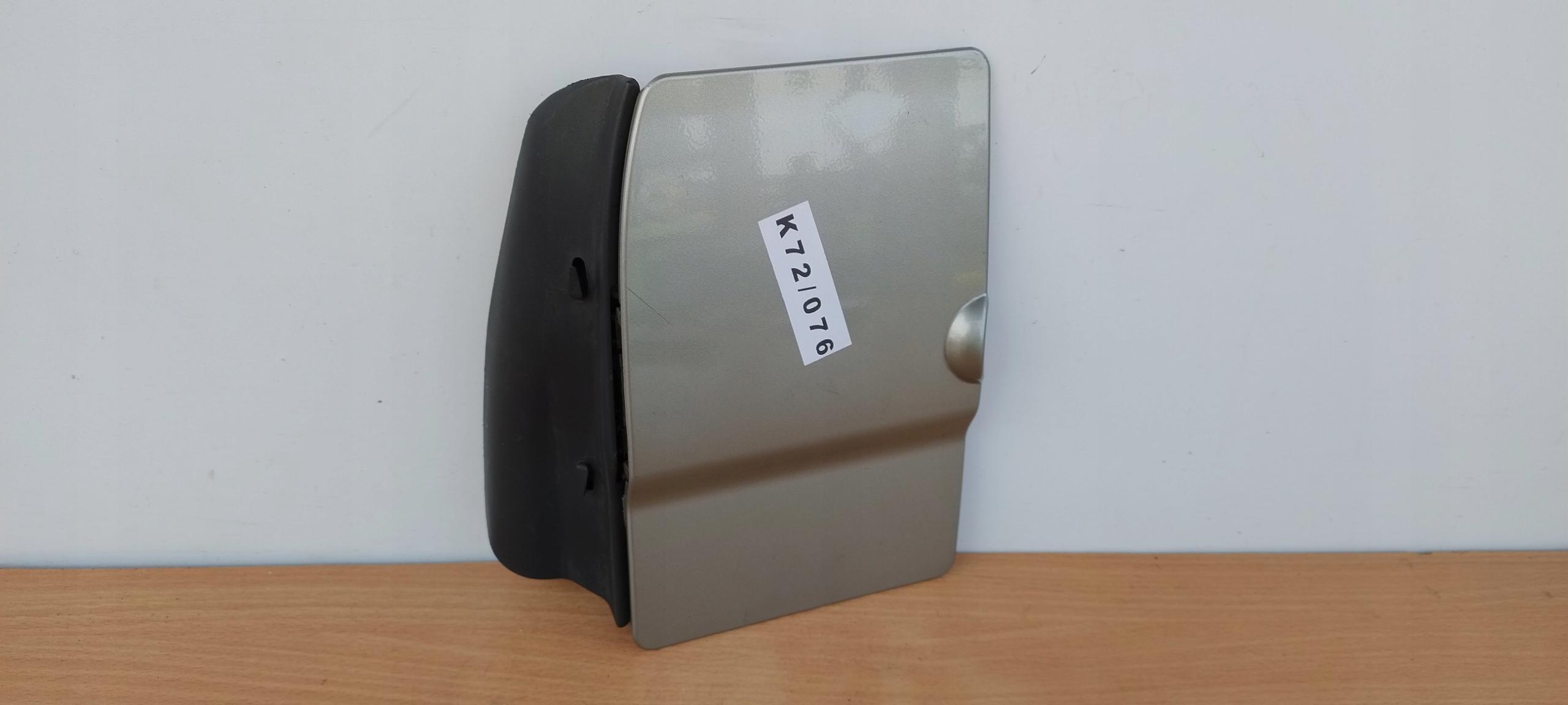 8200030800 - КРЫШКА ТОПЛИВНОГО БАКА TRAFIC VIVARO 91166211