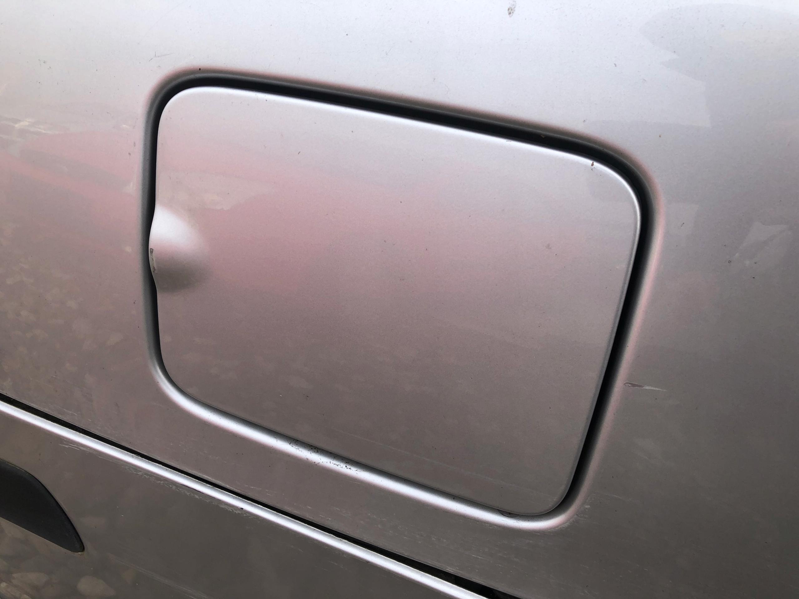 Кришка паливного бака VOLVO S60 V70 XC70 XC90 426-26