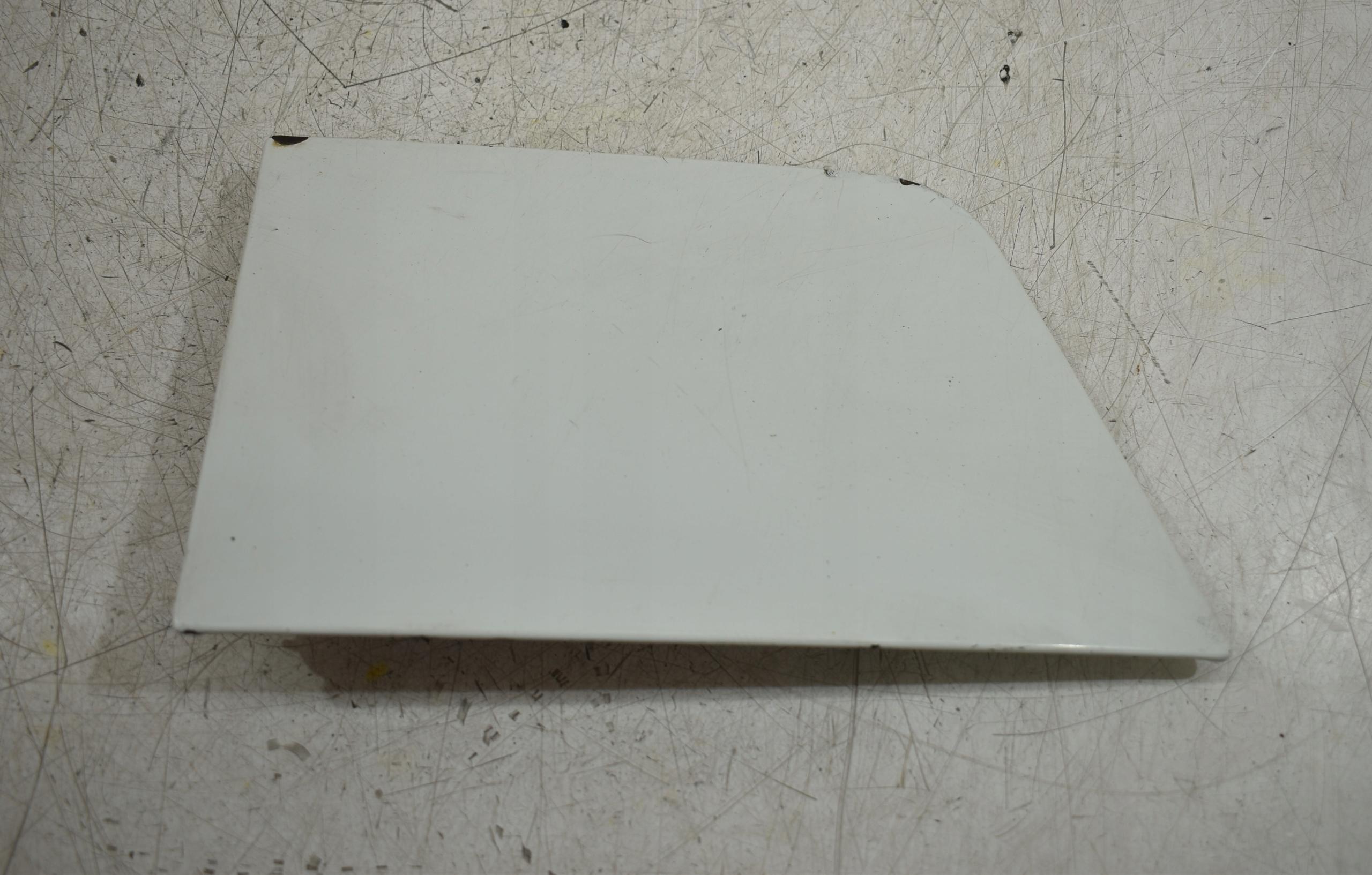 Крышка топливного бака VW TRANSPORTER T5 белая