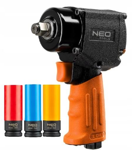 ПНЕВМАТИЧНИЙ УДАРНИЙ КЛЮЧ + ГОЛОВКИ NEO 1/2' 680Nm