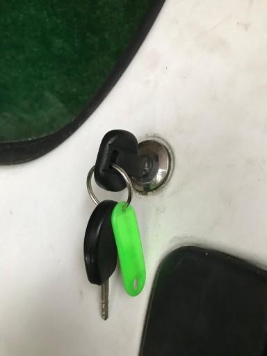 КЛЮЧ БАРАБАНА ДВЕРІ ЛІВИЙ ПЕРЕДНІЙ BERLINGO І ПАУ