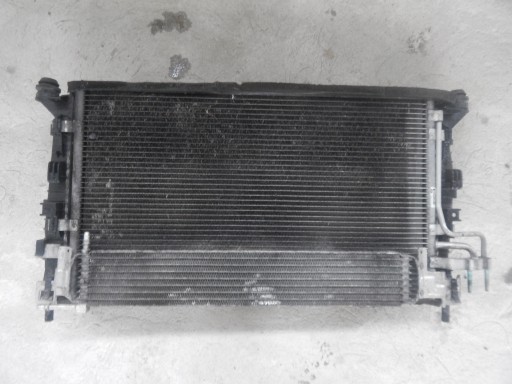 КОМПЛЕКТ ОХОЛОДЖУВАЧІВ FOCUS MK2 LIFT 2.0 B 16V АВТОМАТ