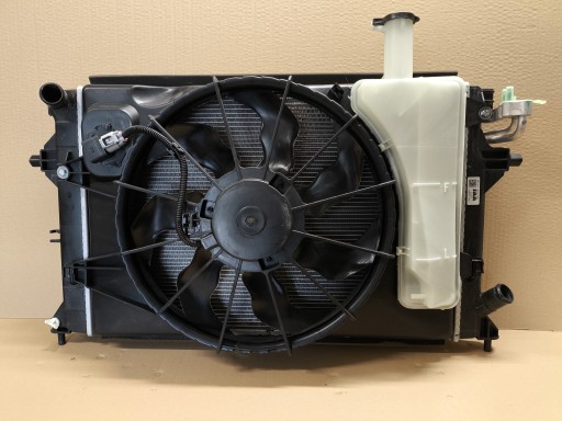 25380-F2000, 25380F2000, - КОМПЛЕКТ РАДИАТОРОВ KIA CEED HYUNDAI I30 БЕНЗИН