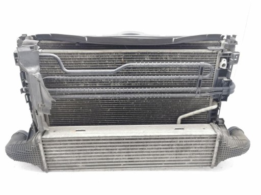 Mercedes e-class w212 2.2 cdi комплект радіатора