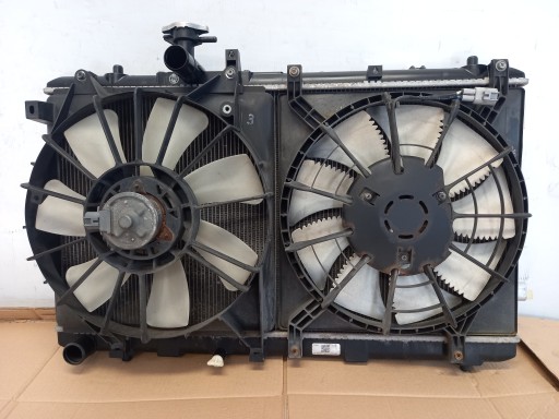 71742122 71742122 - Комплект радиатора suzuki sx4 fiat sedici 1.5i 1.6i 16v 2006-2015