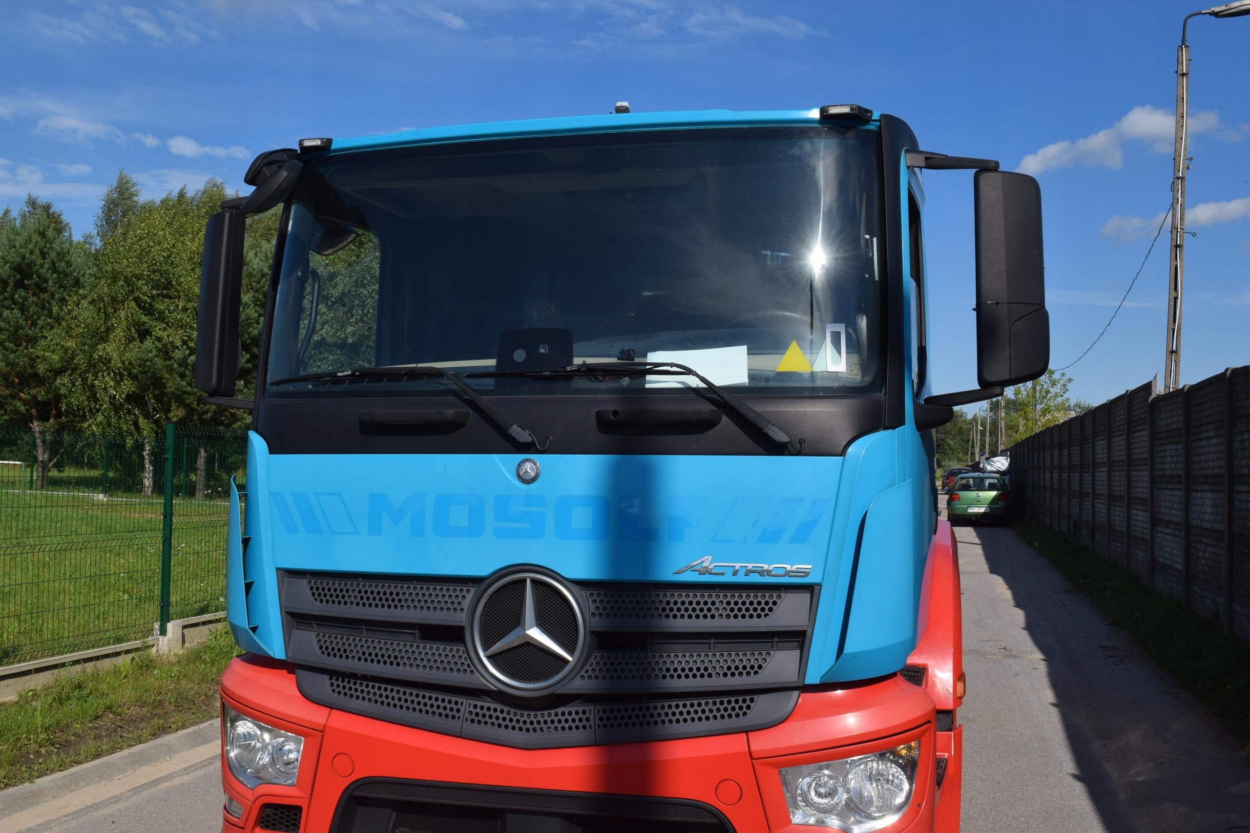 ПОЛНАЯ СПАЛЬНАЯ КАБИНА MERCEDES ACTROS MP4