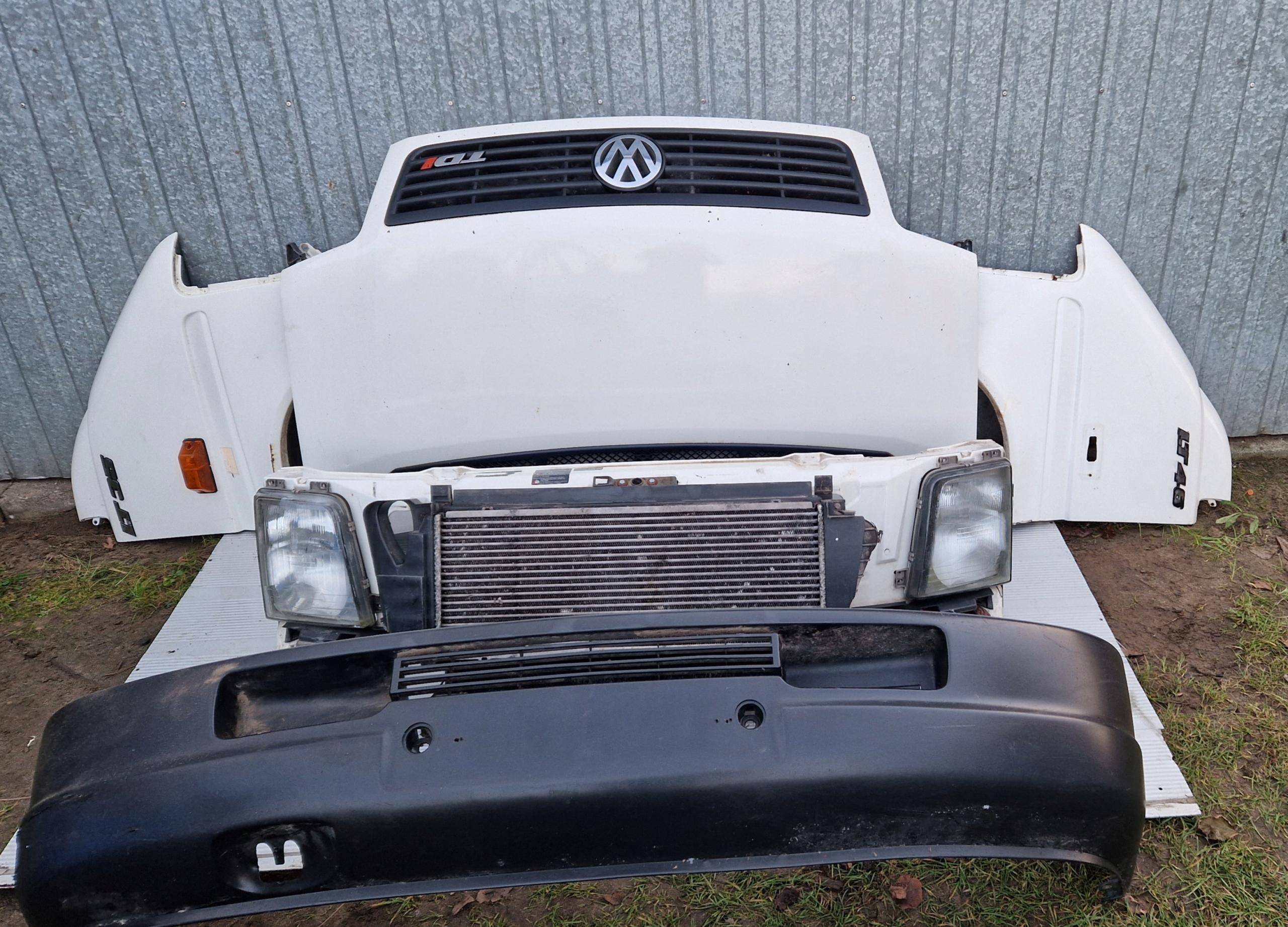 4 - ПОЛНЫЙ ПЕРЕДНИЙ КАПОТ КРЫЛЬЯ БАМПЕР VW LT 96-06