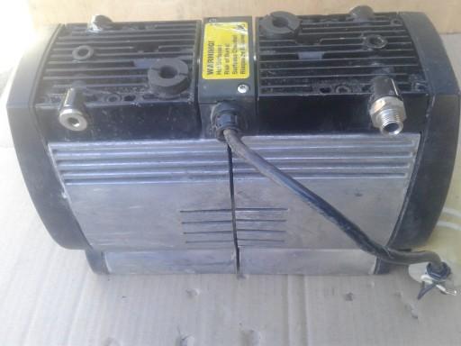 Безмасляний КОМПРЕСОР JUN-AIR OF302