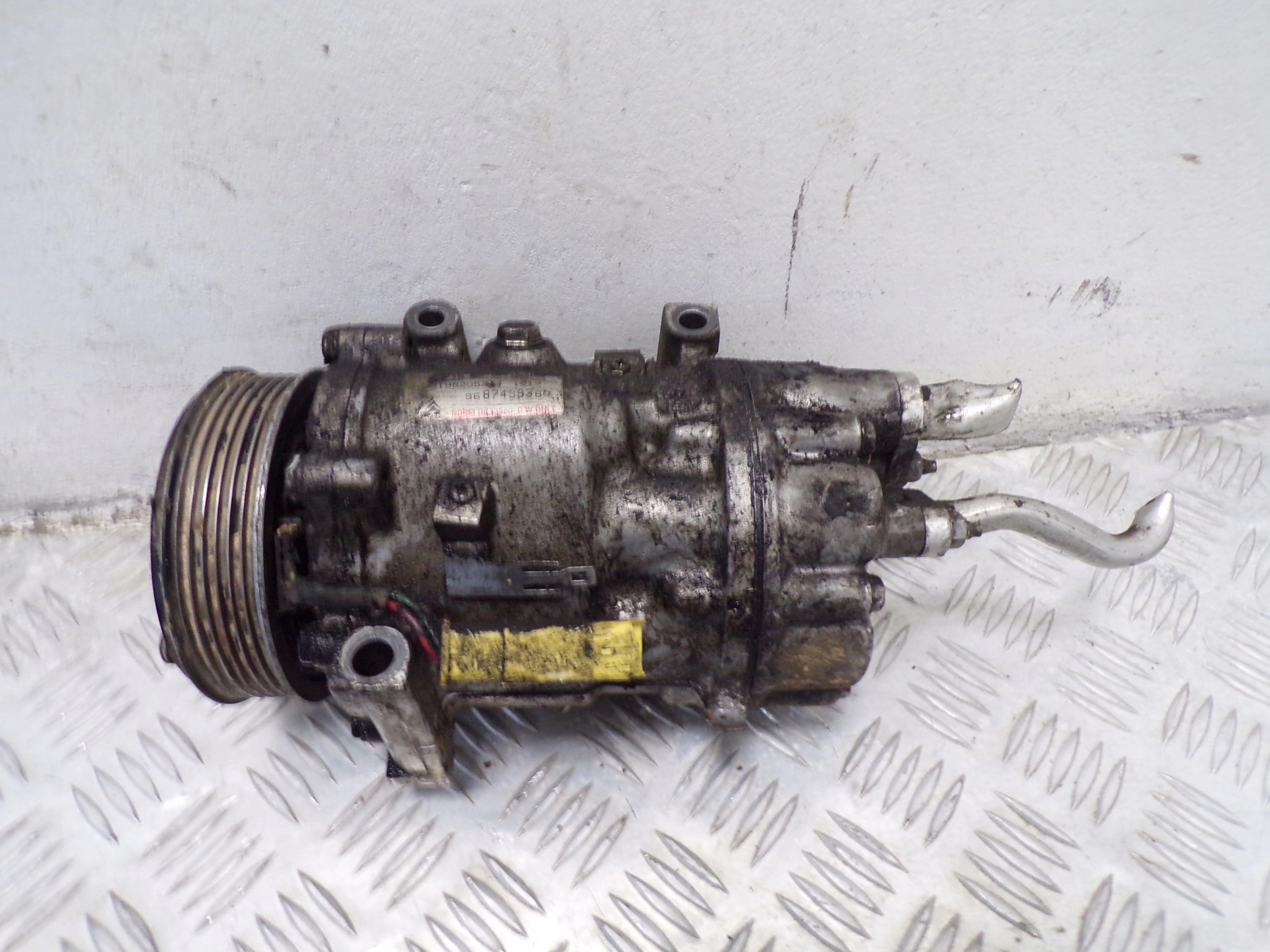 КОМПРЕССОР КОНДИЦИОНЕРА JUMPY EXPERT 2.0 9687499380