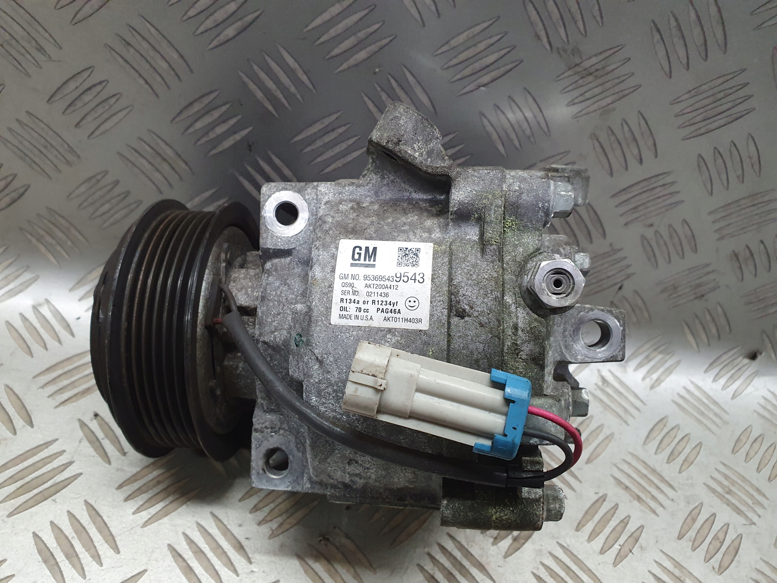 95369543 - КОМПРЕСОР КОНДИЦІОНЕРА MOKKA 1.6 16V ADAM 1.4 16V