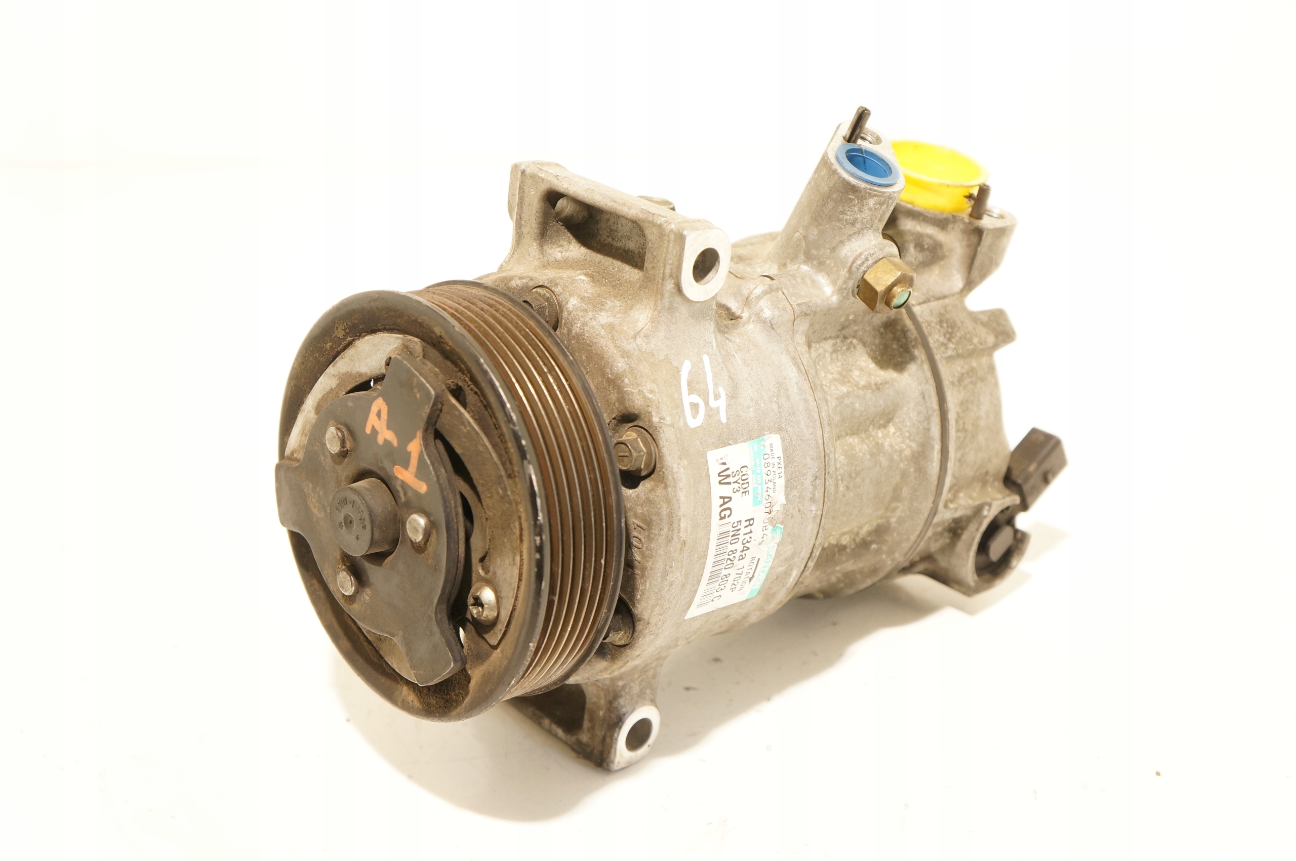 2.0 - КОМПРЕСОР КОНДИЦІОНЕРА VW GOLF VI LEON 5N0820803C