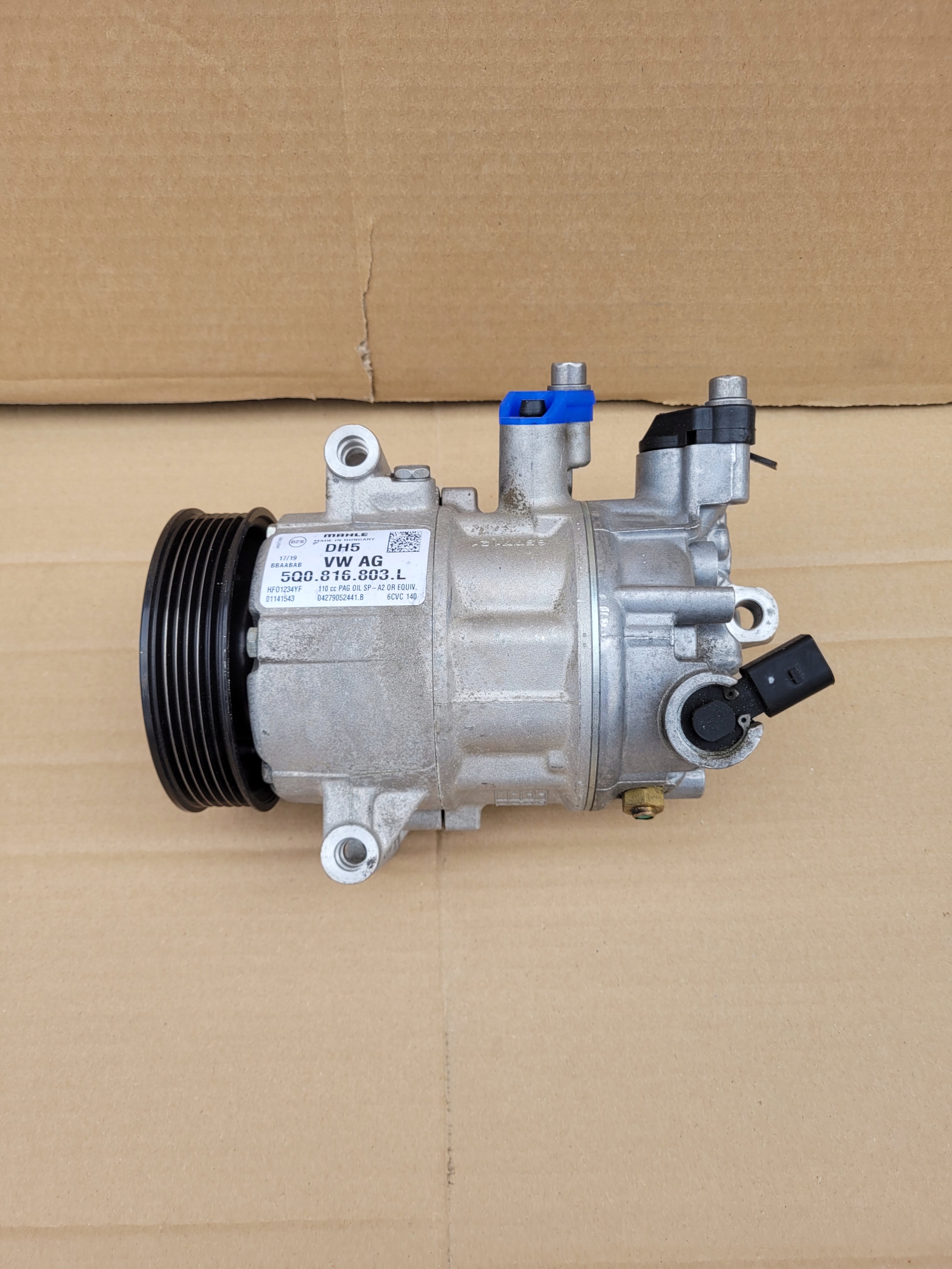 5Q0816803L - КОМПРЕССОР КОНДИЦИОНЕРА VW SKODA