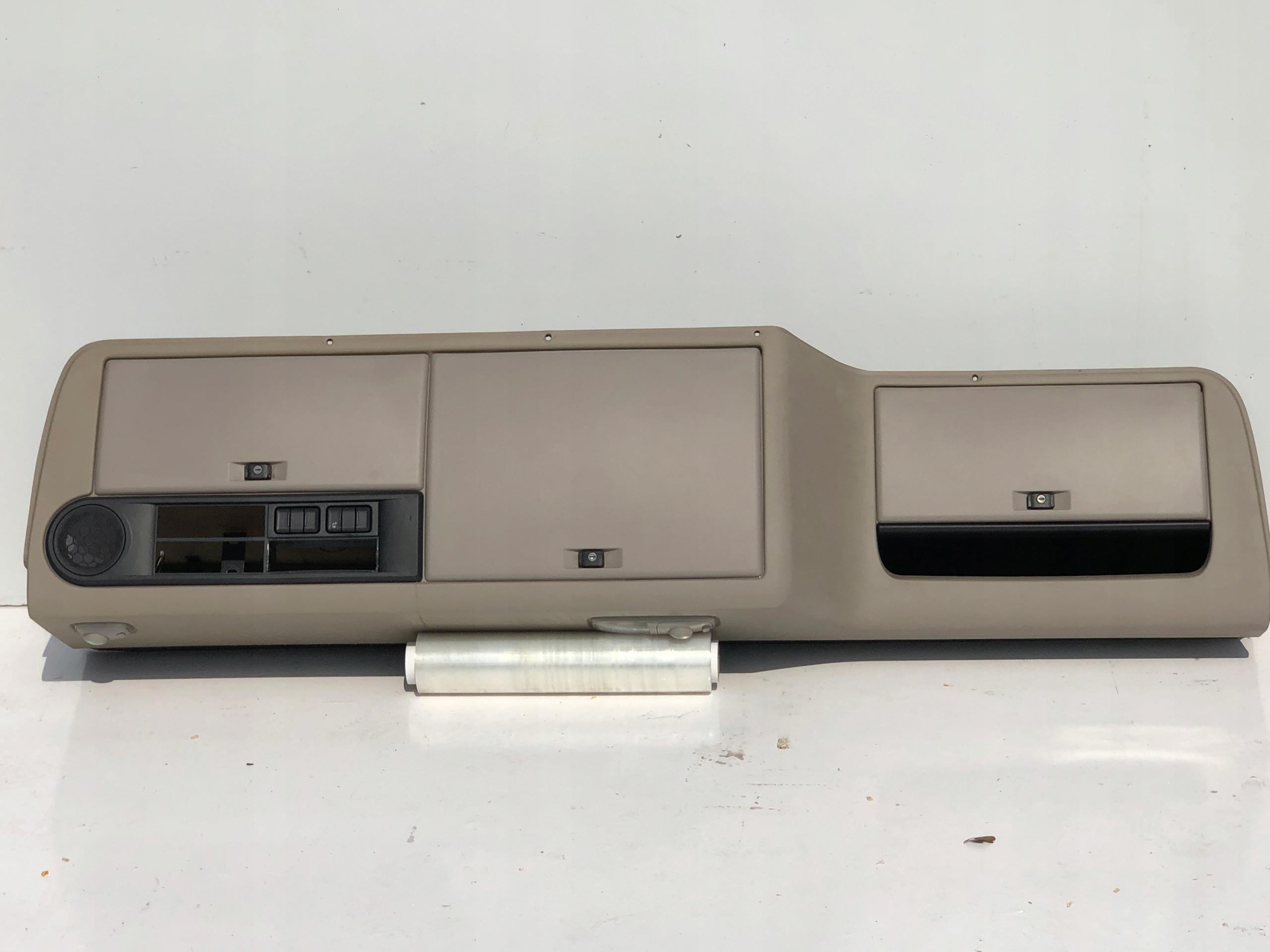 КОНСОЛЬ ВЕРХНЯ ПОЛИЦЯ DAF XF 106 EURO6 SPACE CAB