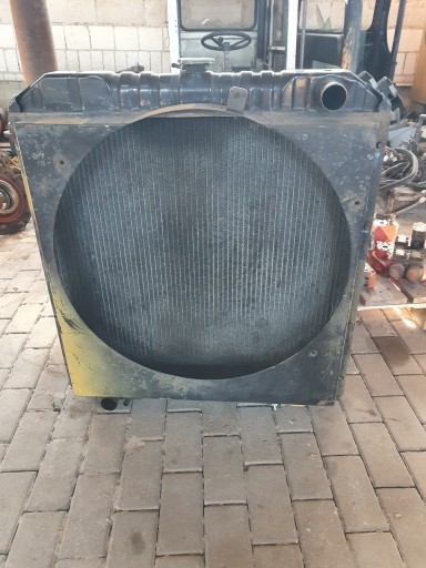 ЭКСКАВАТОР KOMATSU PC 210 240 ЖИДКОСТНЫЙ ОХЛАДИТЕЛЬ ЧАСТЕЙ