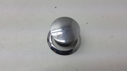 AUST103235 - HARLEY SOFTAIL POP UP ХРОМОВАНА КРИШКА ПАЛИВНОГО БАКУ