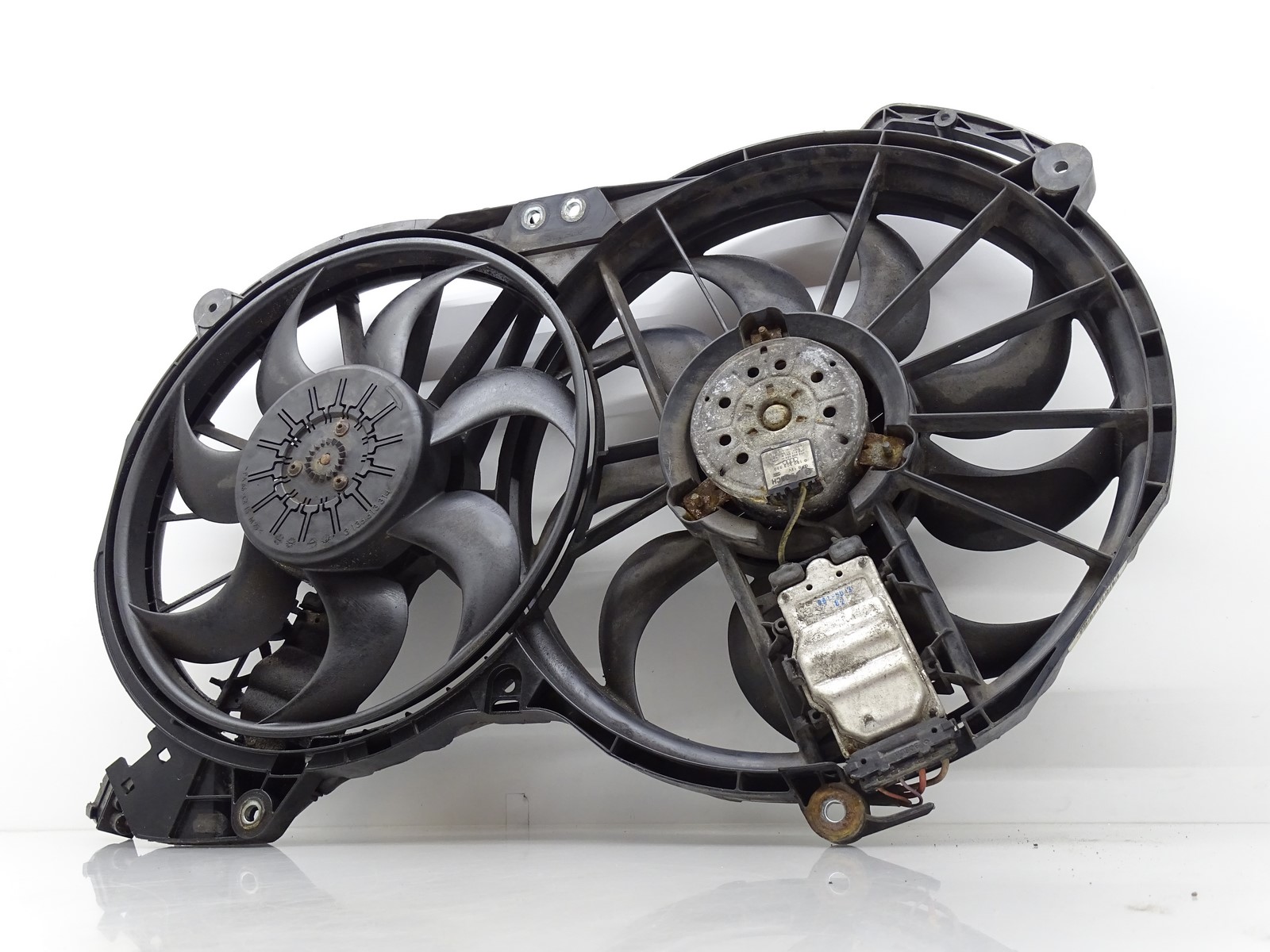 4F0121003AC 4F0959455K - KPL вентиляторы радиатора AUDI A6 C6 LIFT 2.7 TDI