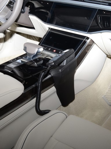 Держатель телефона KUDA для Audi A8 с 09.2017 (Тип D5/4N) #3305