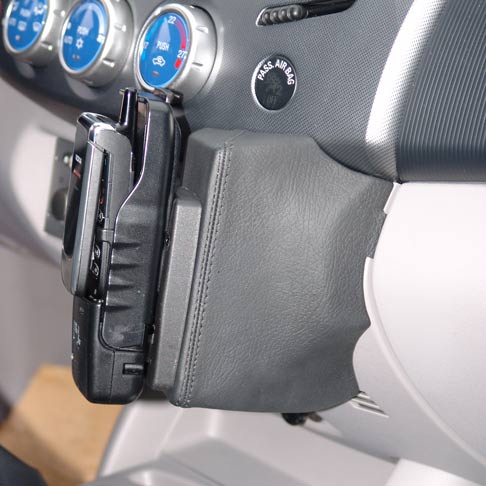 Тримач телефону KUDA для Mitsubishi L200 від 03/06 #086325