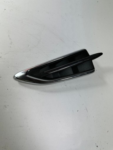 ЭМБЛЕМА КРЫЛА ПОДЪЕМНИКА KUGA MK2 ЛЕВАЯ GJ54-16C217-BD