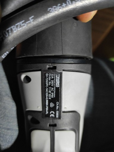 Кабель для зарядки AC-EV-T2G3PC-1AC32A-6.0 MBK, PSA