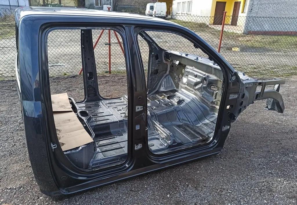 KKM4669 - Кабина Dodge RAM 1500 Quad Cab 2009-2018