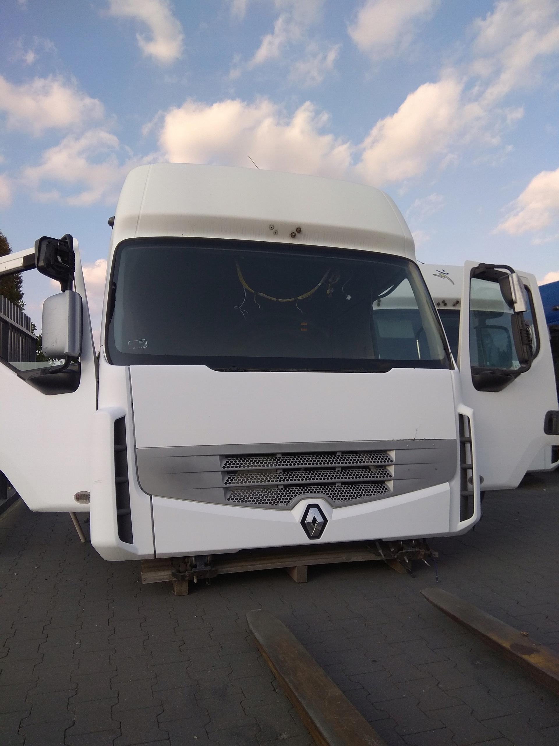 Спальная кабина Renault Premium