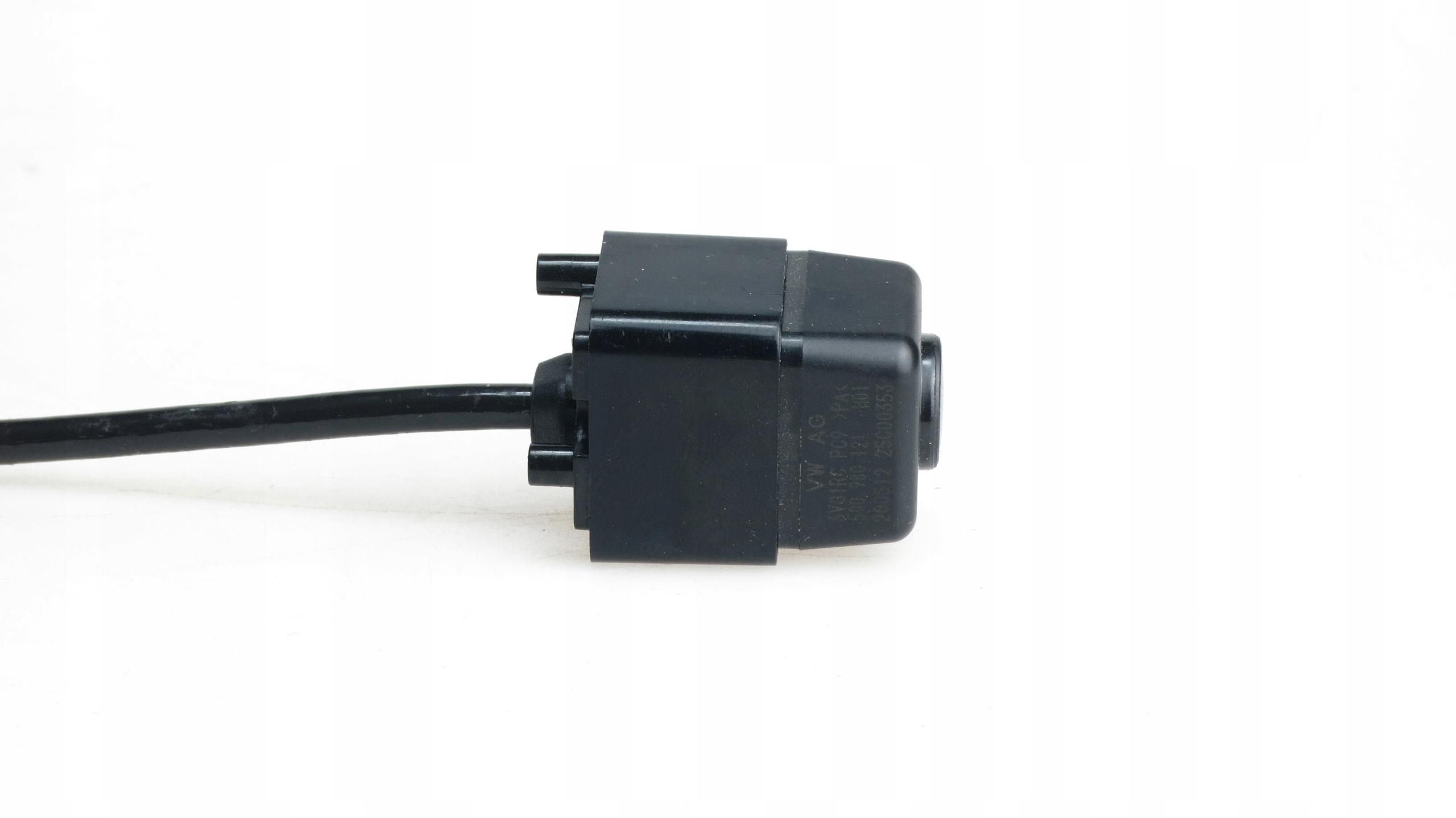 5Q0980121B - Камера VW Audi 5q0.980.121