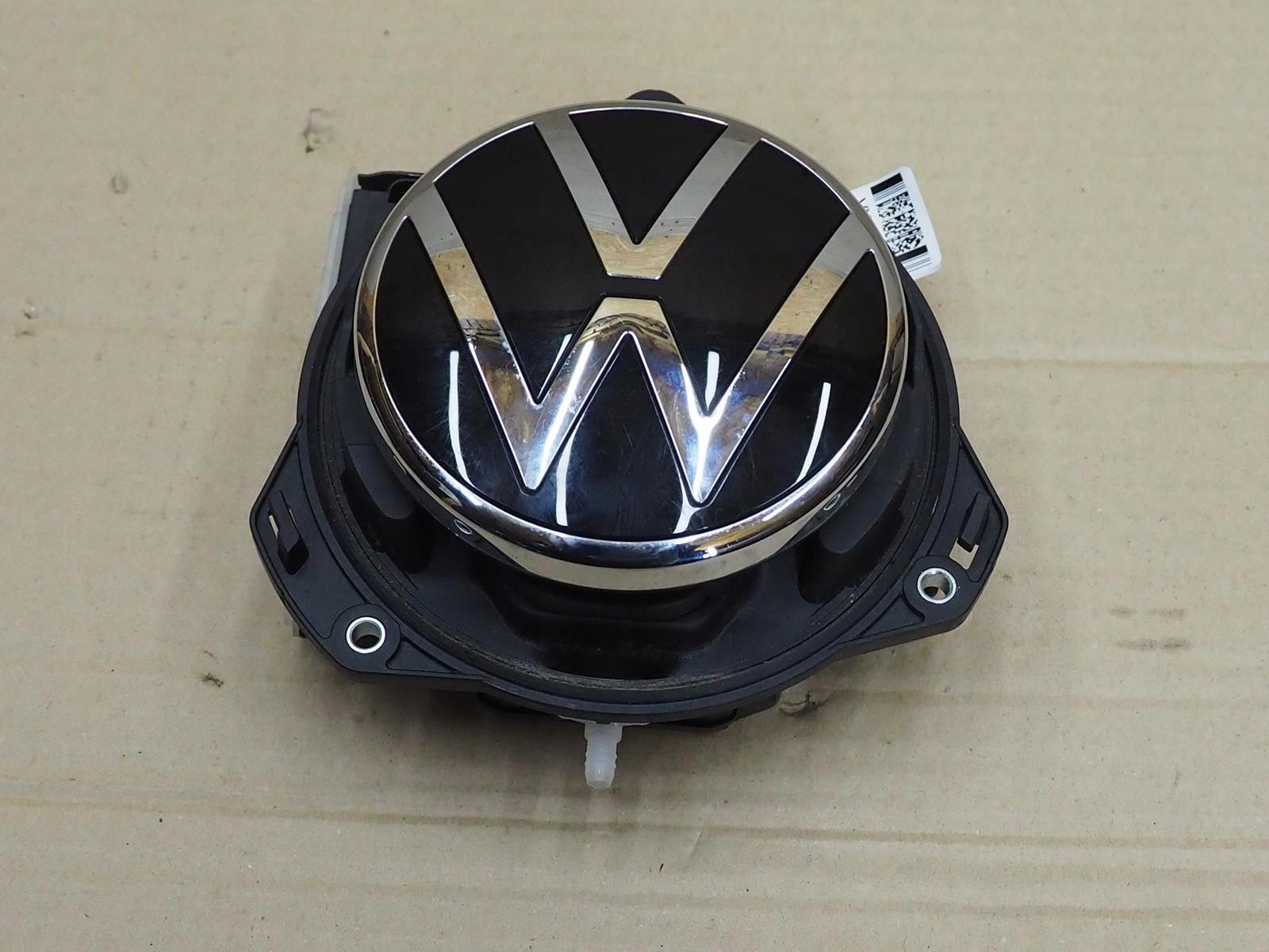 Камера задней двери VW Golf VIII 5H0827469N