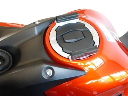 Kawasaki Z 900 17- Кільце бака Зафіксуйте його