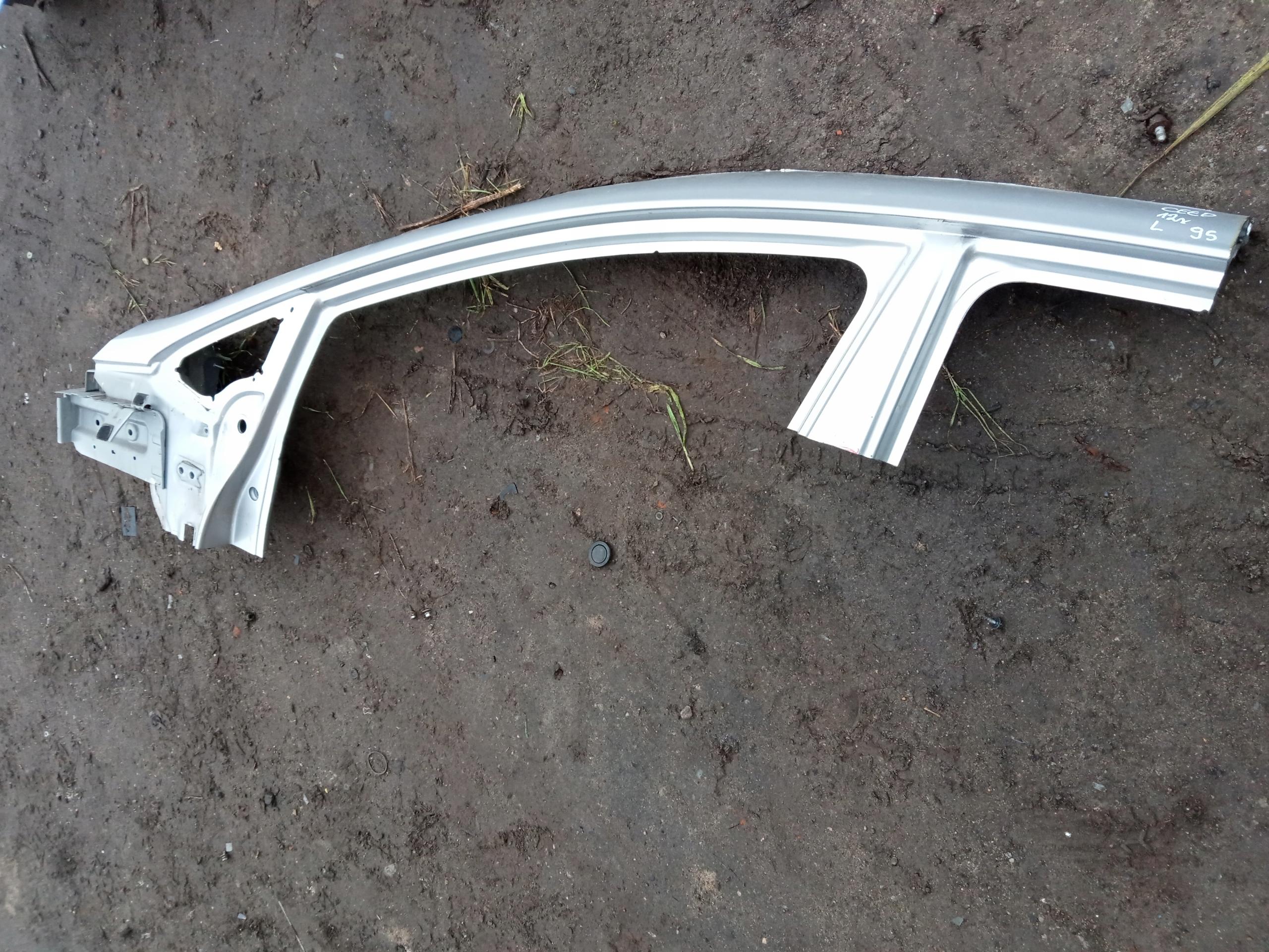 000-0251-5625 - Kia Ceed II 12-16 стійка даху ліва 9S