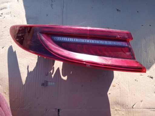 Kia обработана III задняя лампа слева 92401-J7200