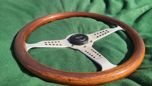 Оригінальне спортивне кермо Momo Rally