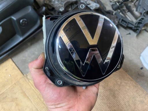 Камера заднего вида в ручке багажника VW PASSAT B8 Arteon TIGUAN 3G0827469G