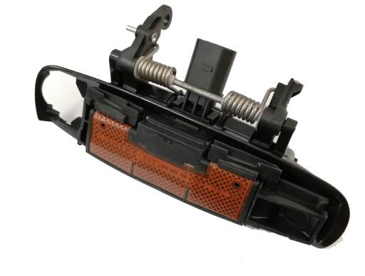 4F0837208C - Ручка двери датчик Keyless Audi A6 C6 05-11 прав