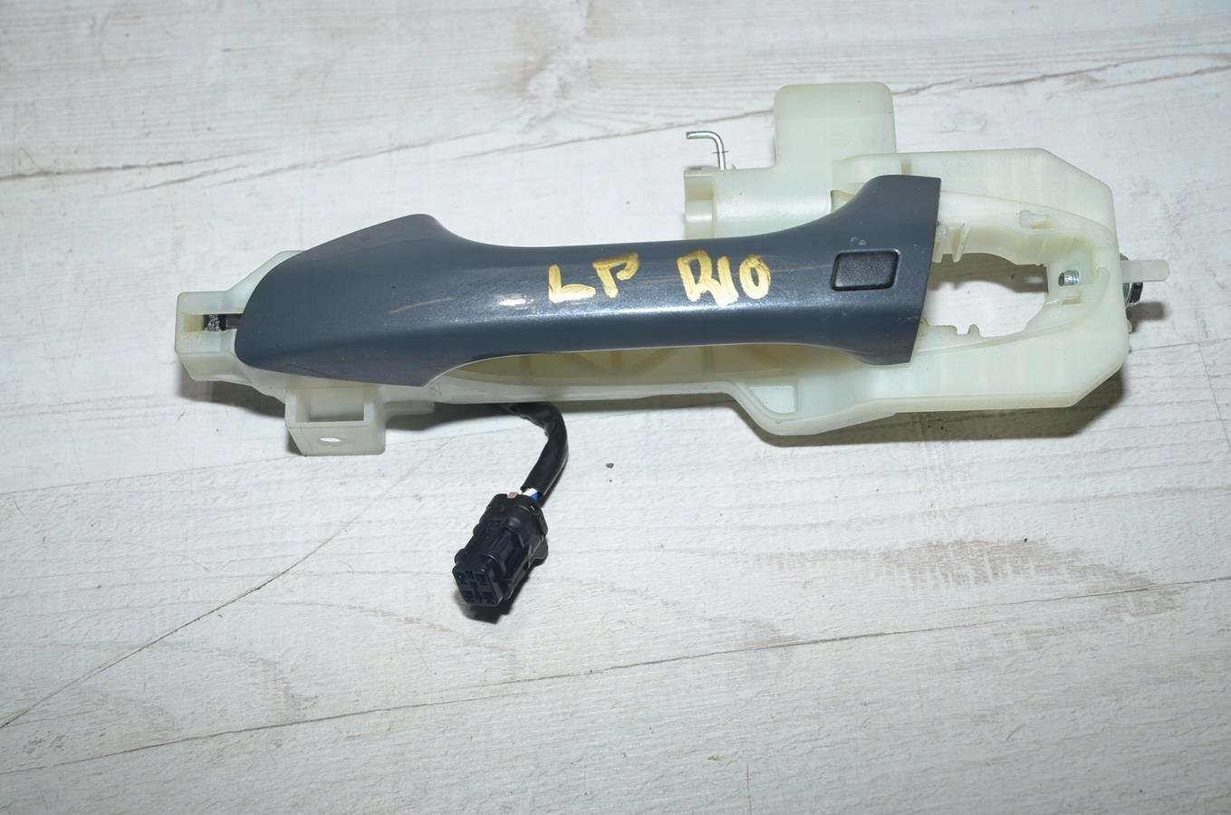 7884 - Ручка двери левая передняя Kia Rio IV LIFT 22R