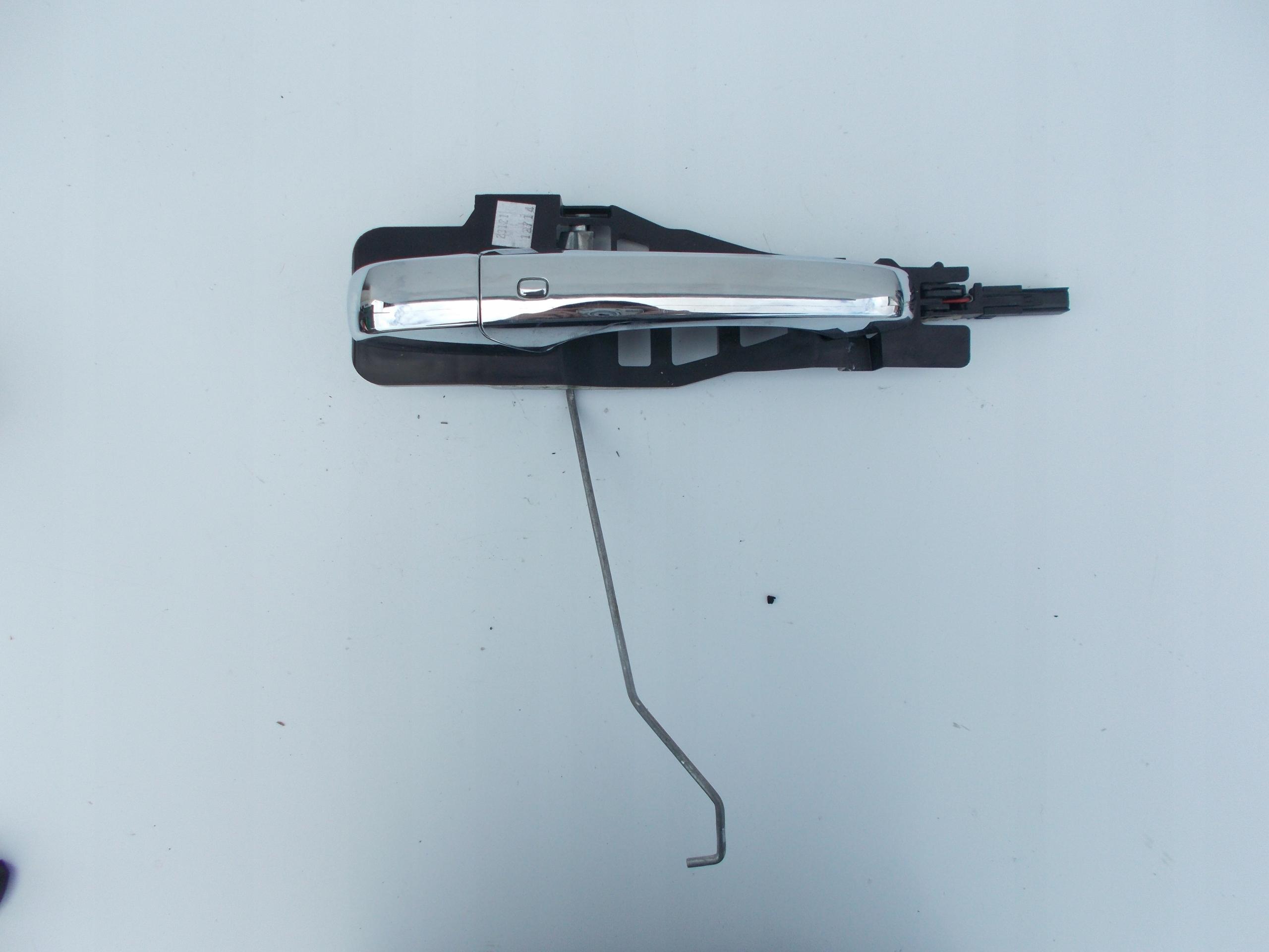 W2 - Ручка передней правой двери Jeep Grand Cherokee WK2