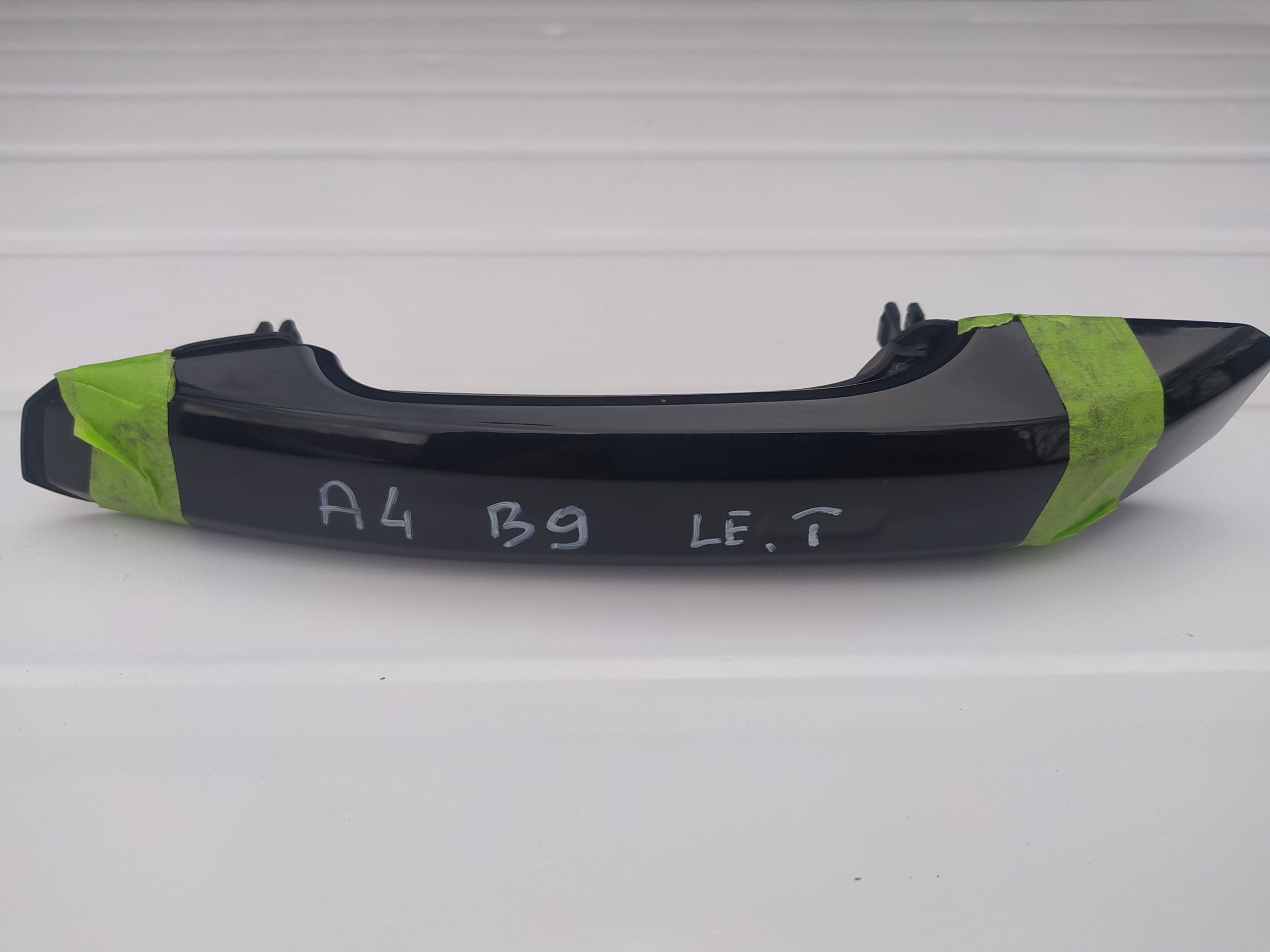 Ручка задньої лівої двері-Audi A4 B9 Keyless