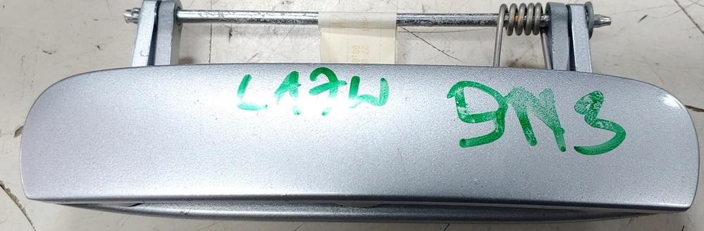 6q6827565h - Ручка дверей багажника Vw Polo 9N 05-08R LA7W