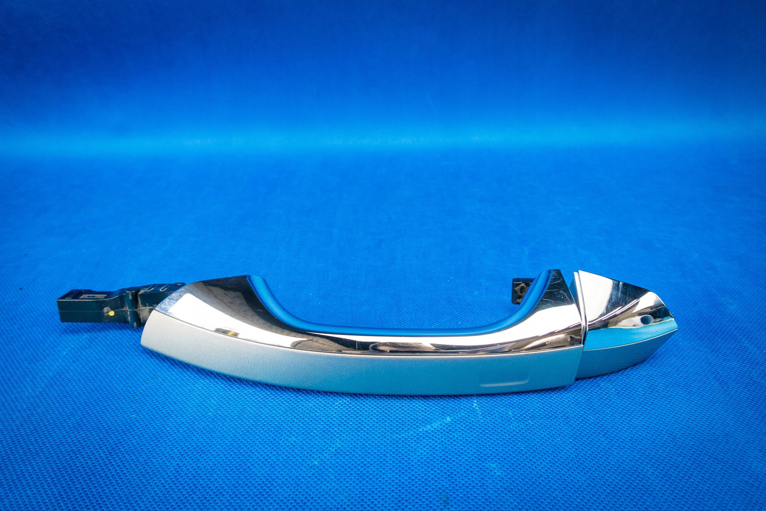 Наружная светодиодная дверная ручка Audi A6 S6 4K 4M8837205A