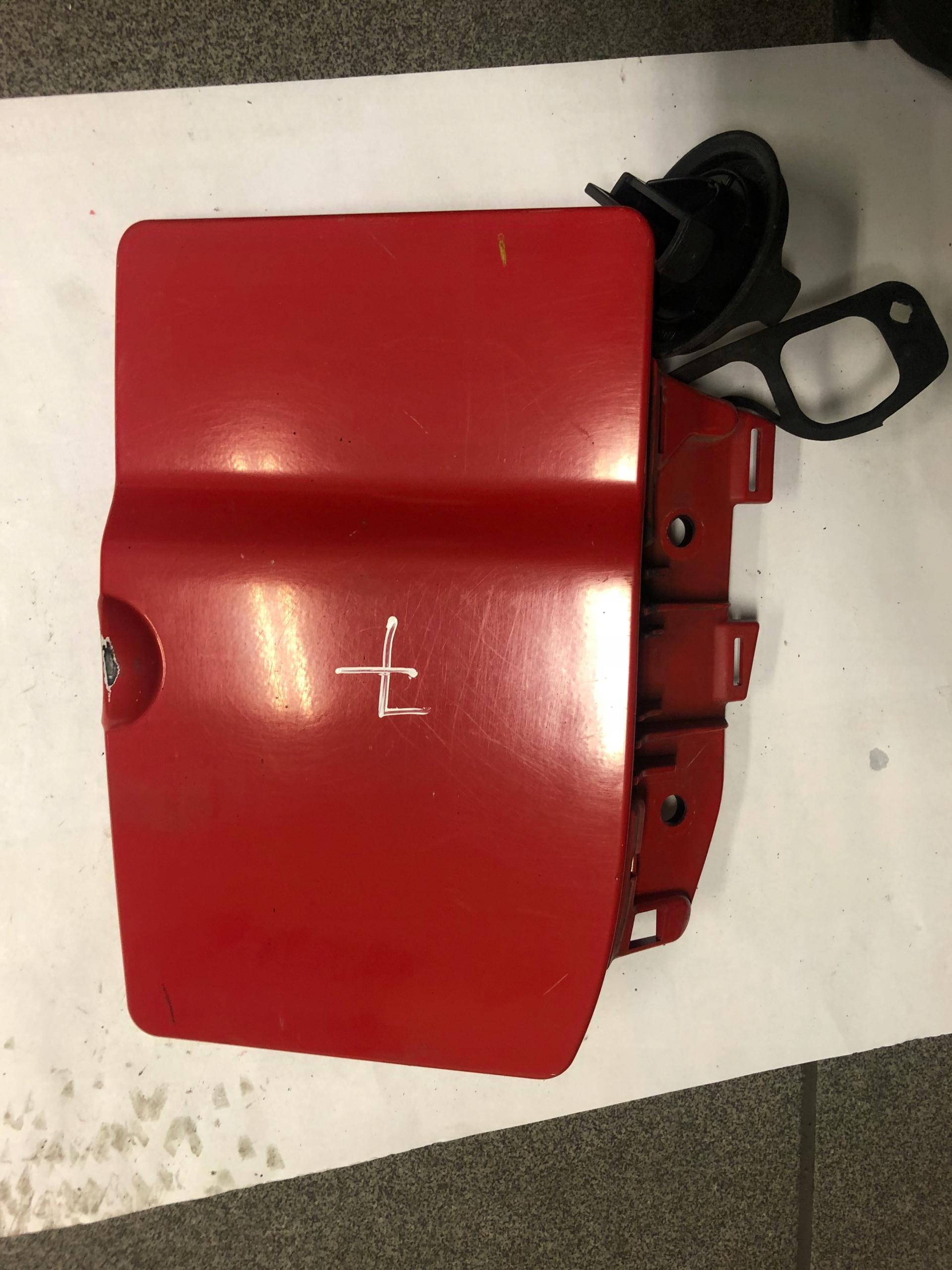 Крышка топливного бака Trafic Vivaro Primastar 2014