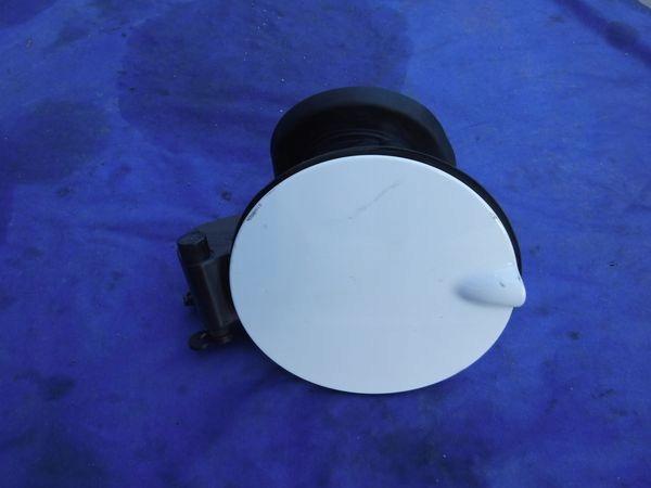 Крышка топливного бака FORD FOCUS Mk3 sedan YZ