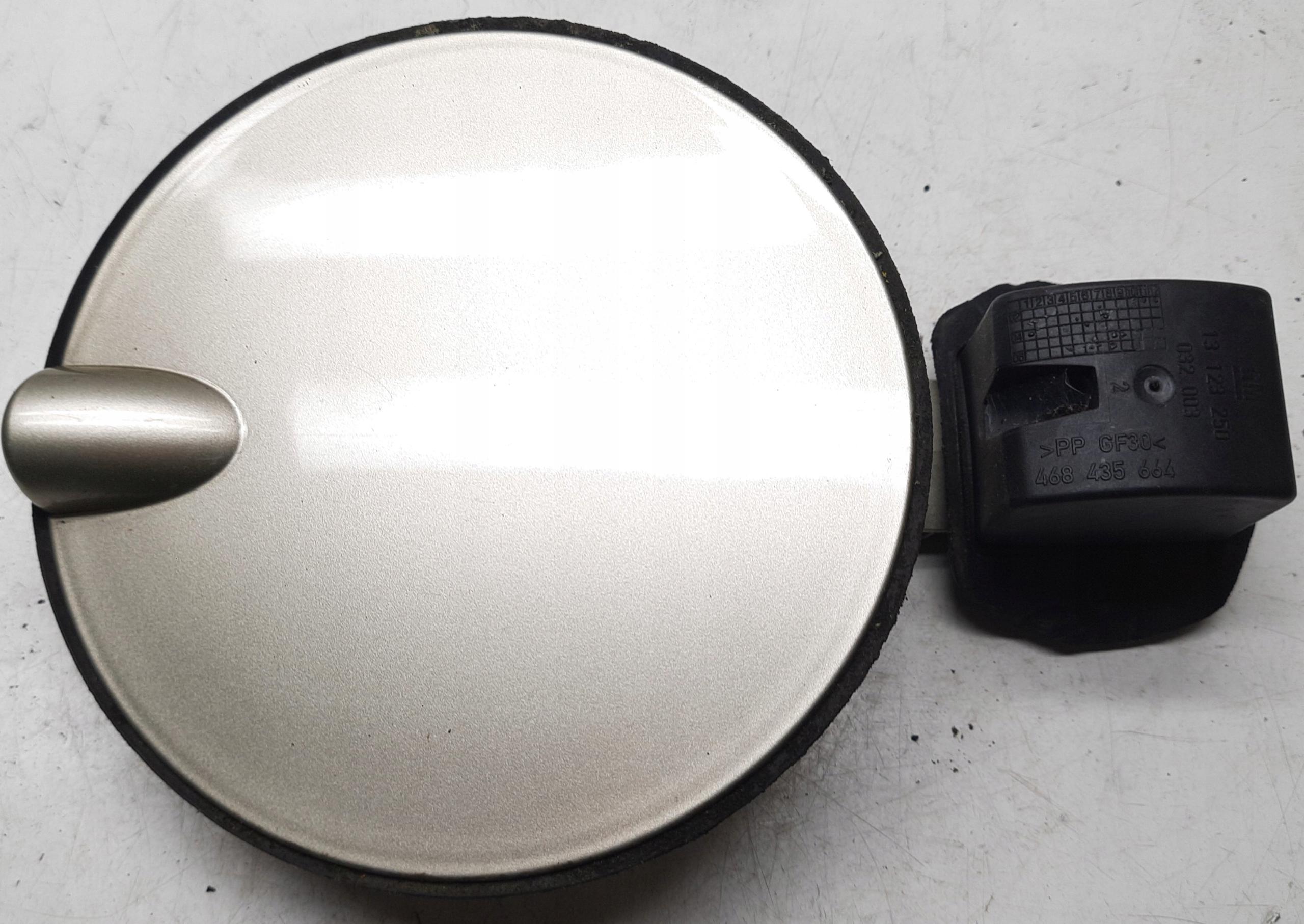 Крышка топливного бака Opel MERIVA a цвет Z40M