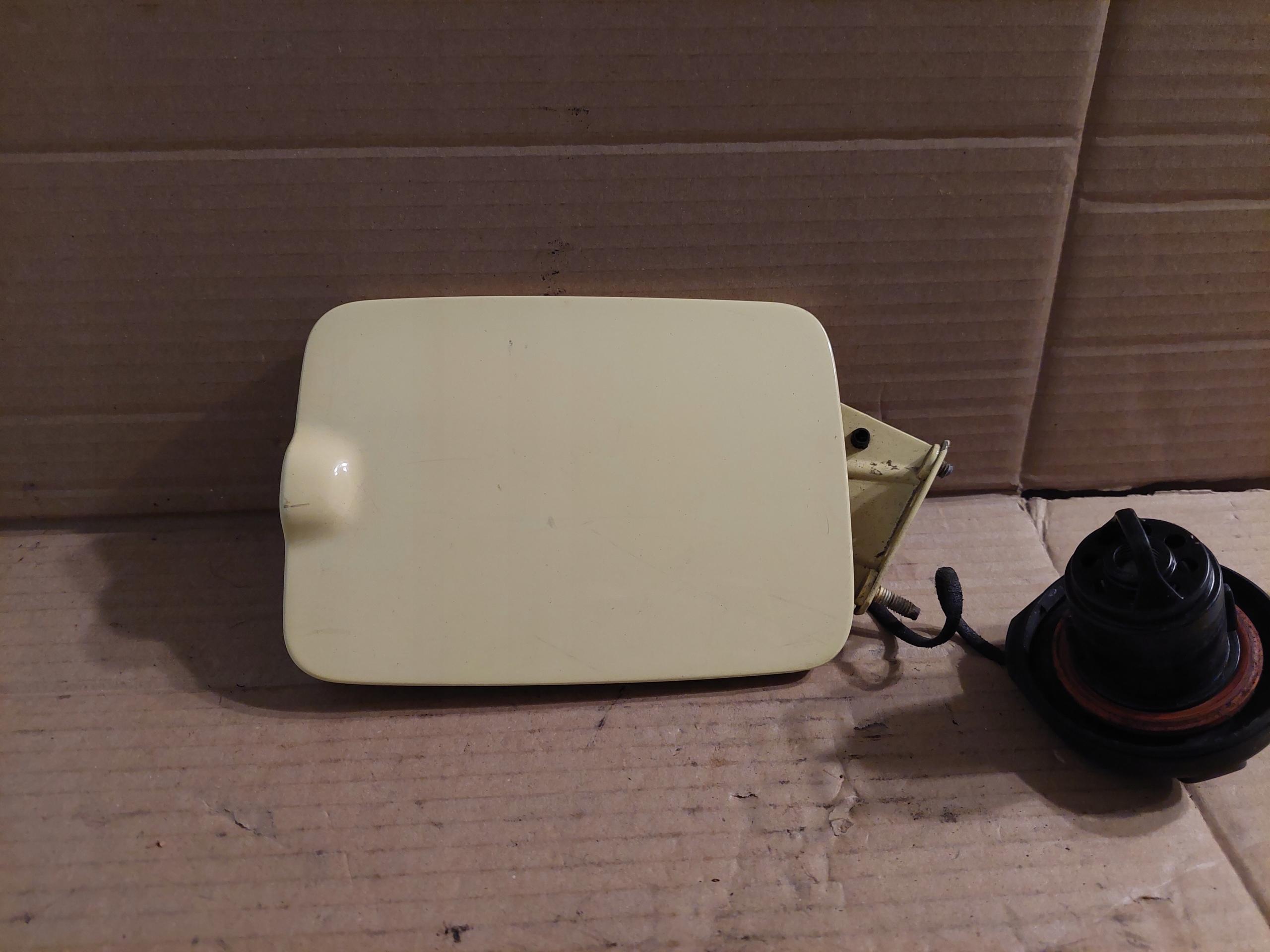 Кришка паливного бака Panda II 541