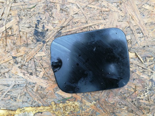 Кришка паливного бака + петля BMW E30