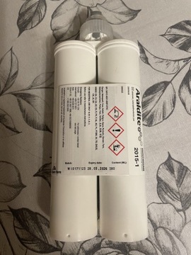 Клей Аралдит 2015-1