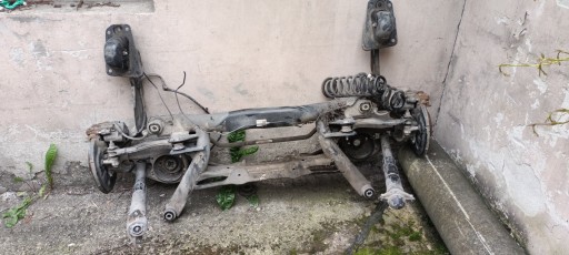 5QN505235A 5NN500025, - Люлька задня балка підвіски tiguan 5na allspace