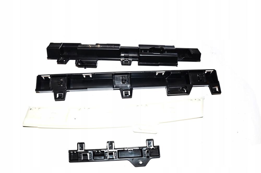 51778056819 - BMW F21 F22 левая дверь подоконник фиксирующий комплект