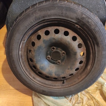 Комплект зимової резини з дисками 