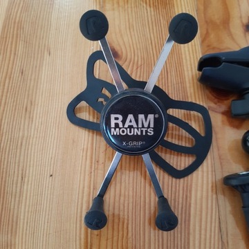 Повне кріплення двигуна RAM Mount X-Grip