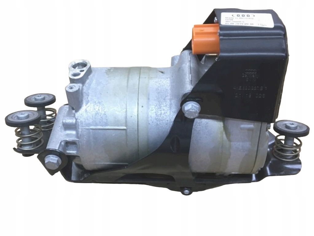 Компрессор кондиционера Audi E-Tron 4G0816797C